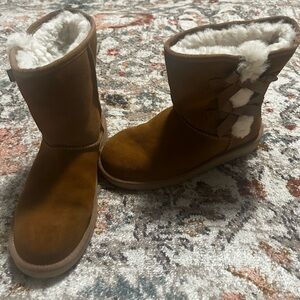 UGG BOOTS-Koolaburra